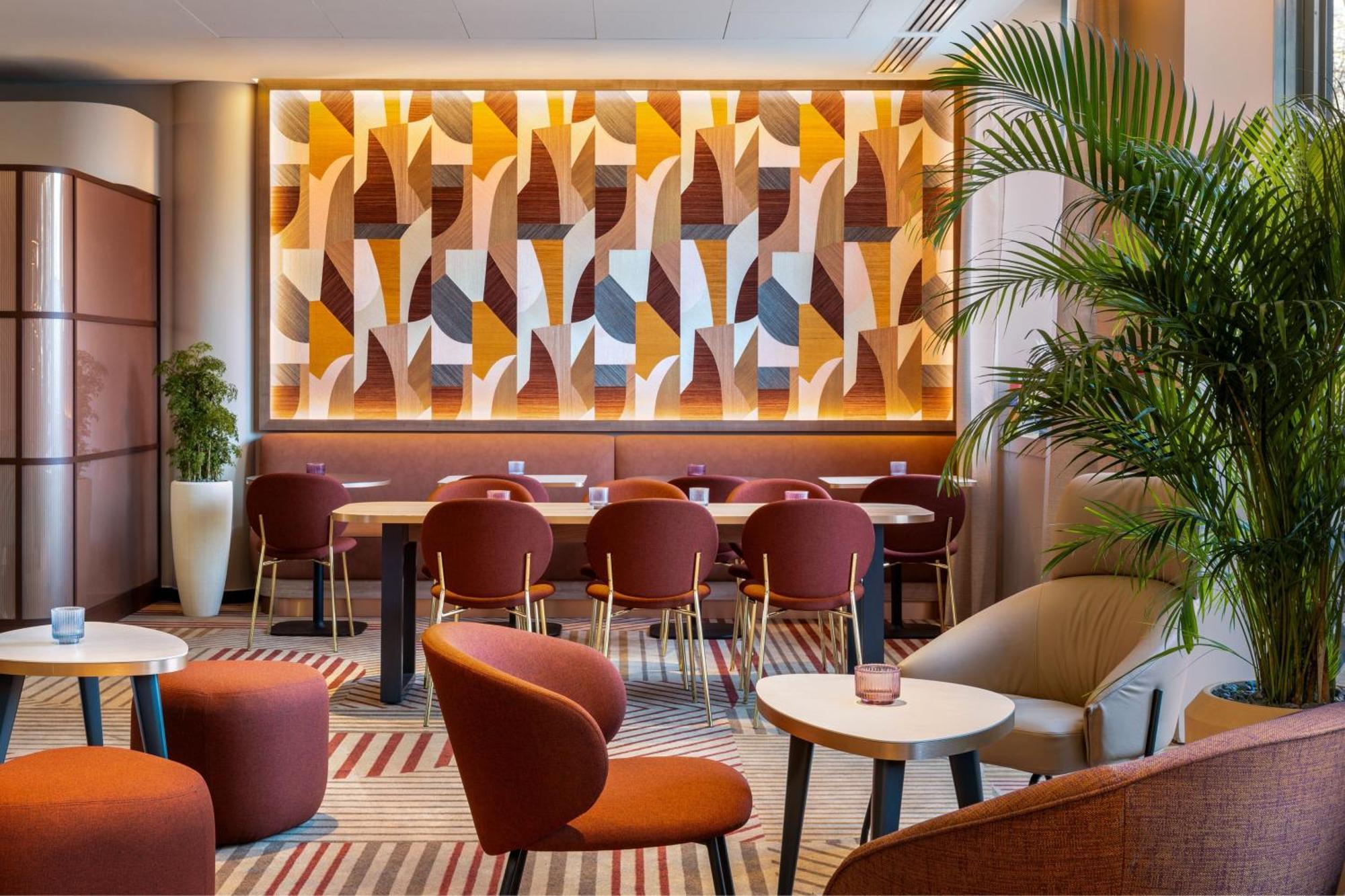 Ac Hotel Paris Porte Maillot By Marriott Экстерьер фото